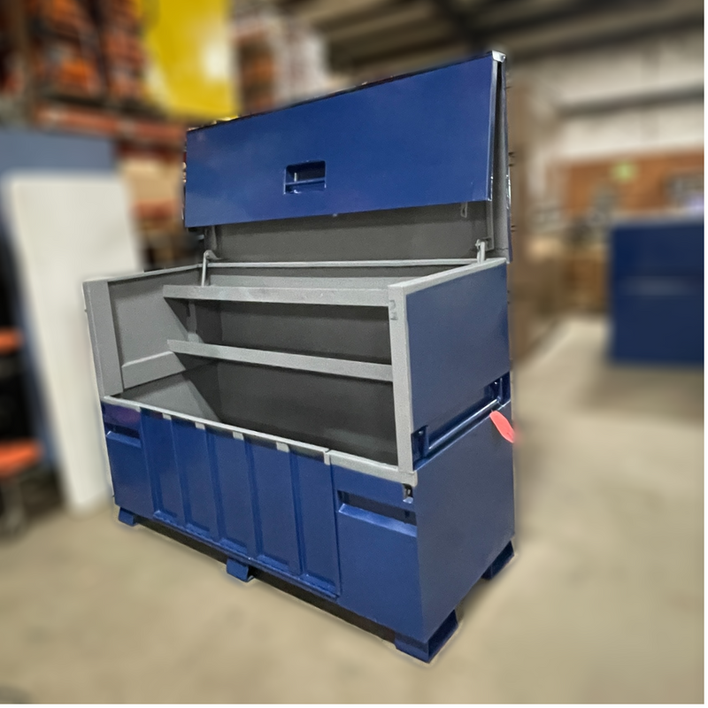 Knaack 91 StorageMaster Piano Style Chest with Ramp Knaack 91 StorageMaster Piano Style Chest with Ramp