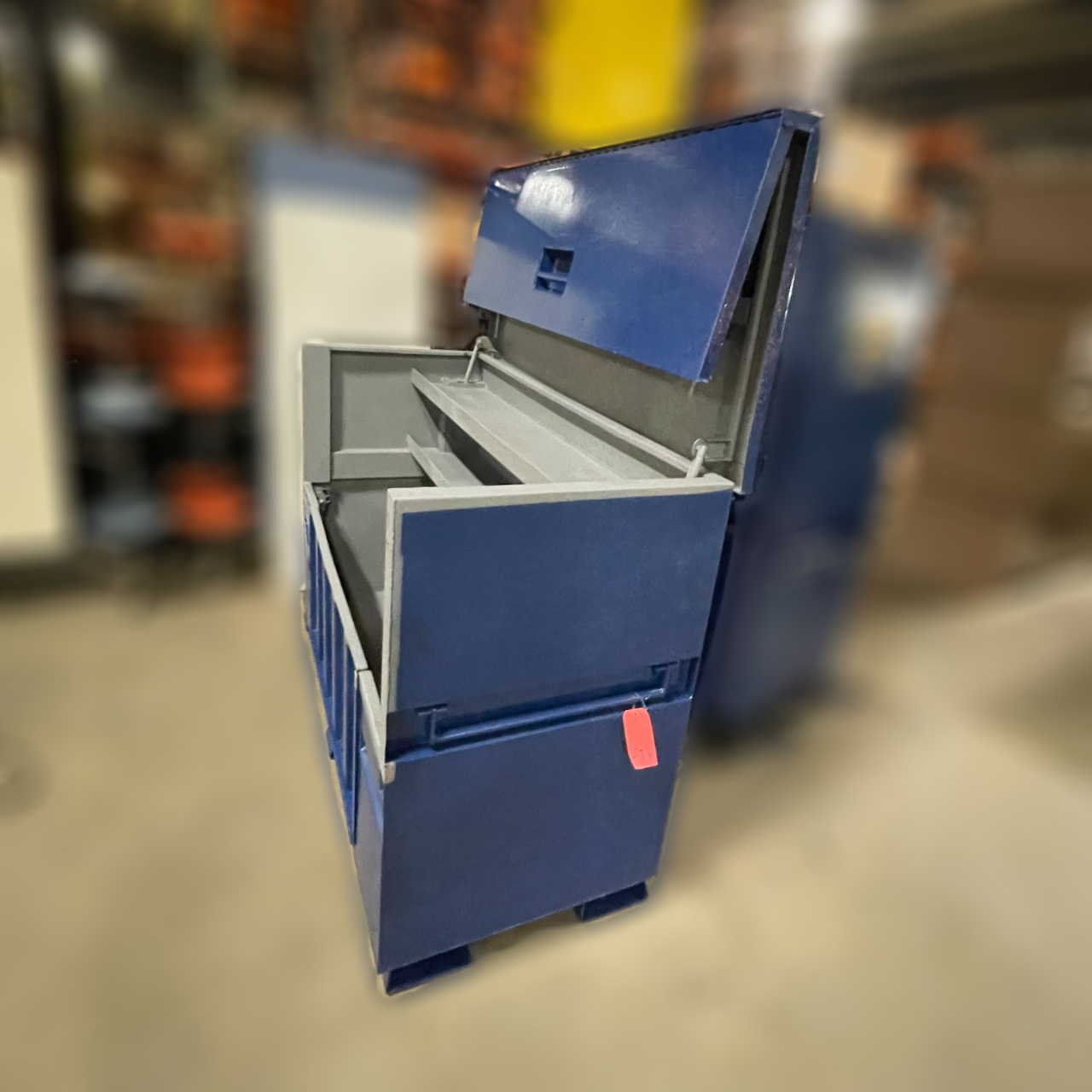 Knaack 91 StorageMaster Piano Style Chest with Ramp