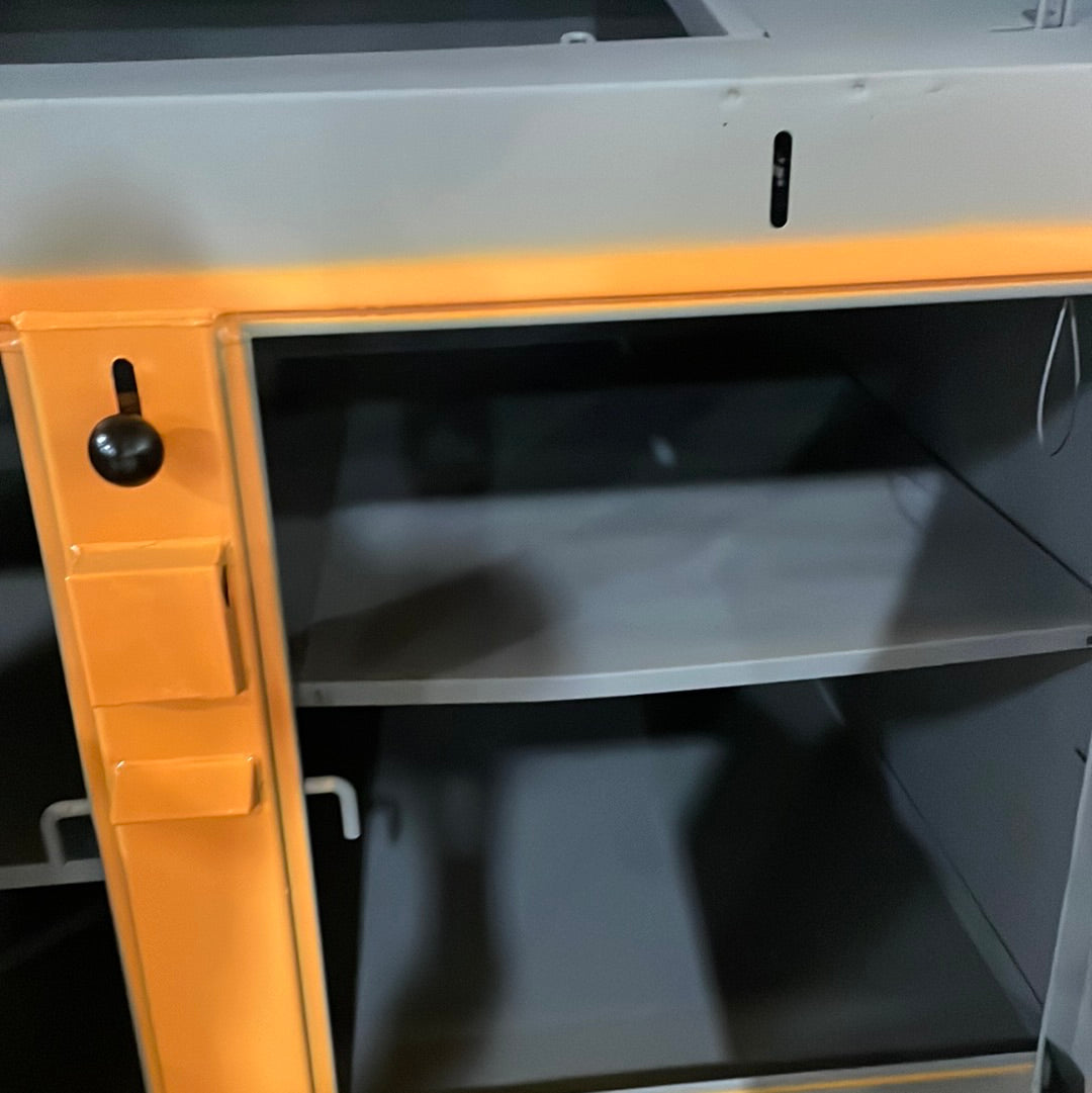Box Shack Knaack 119-01 Jobsite Station Print Shack Gang Box- Reconditioned with ...