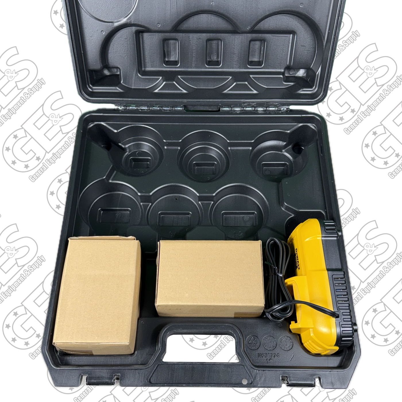 DeWalt DCE700X2 Flexvolt 60V MAX Cordless Pipe Threader Kit - New Surplus