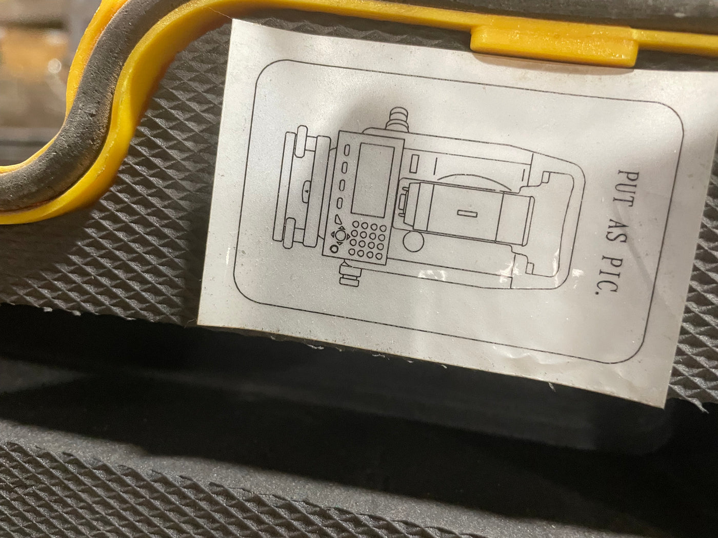 CST/Berger CST302R Reflectorless 15 x 17 x 11-Used