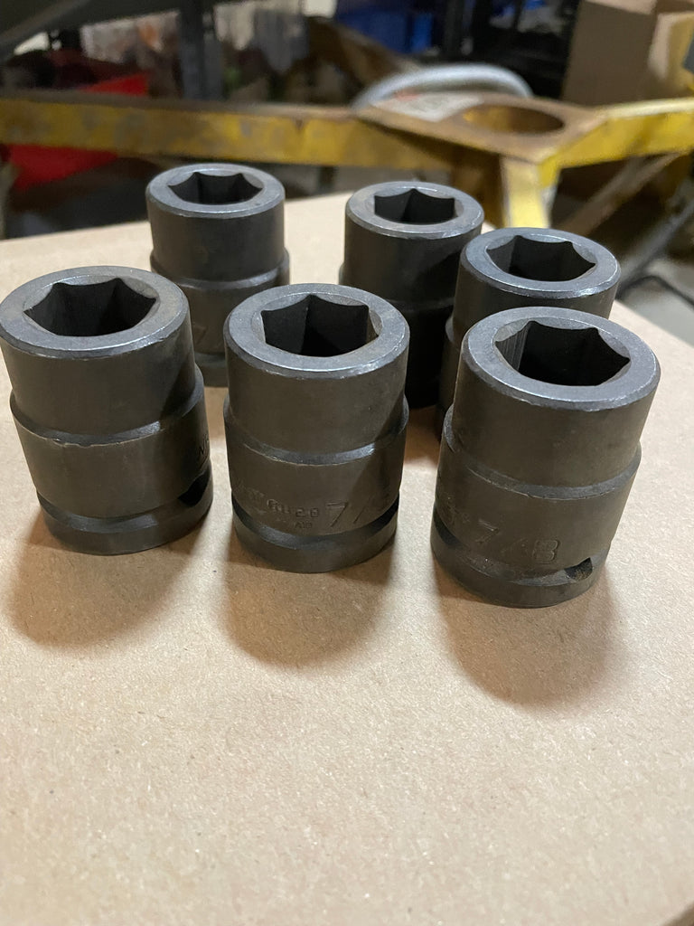 Wright Tool 6828 Impact Socket: 3/4 in Drive Size, 7/8 in Socket Size, 6-Point, Std, Black Oxide-Reconditioned w/ 1 Year Operational Warranty