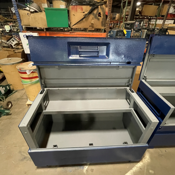 Knaack 69 StorageMaster Piano Style Storage Chest - Reconditioned Knaack 69 StorageMaster Piano Style Storage Chest - Reconditioned