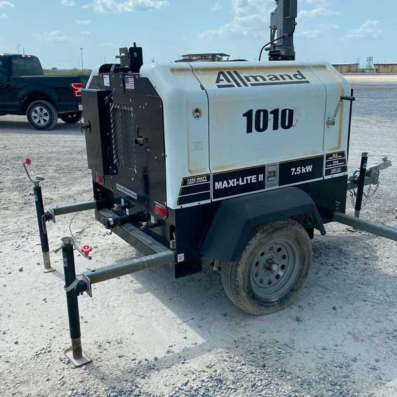 Allmand Maxi-Lite II Portable Lighting Tower - General Equipment & Supply