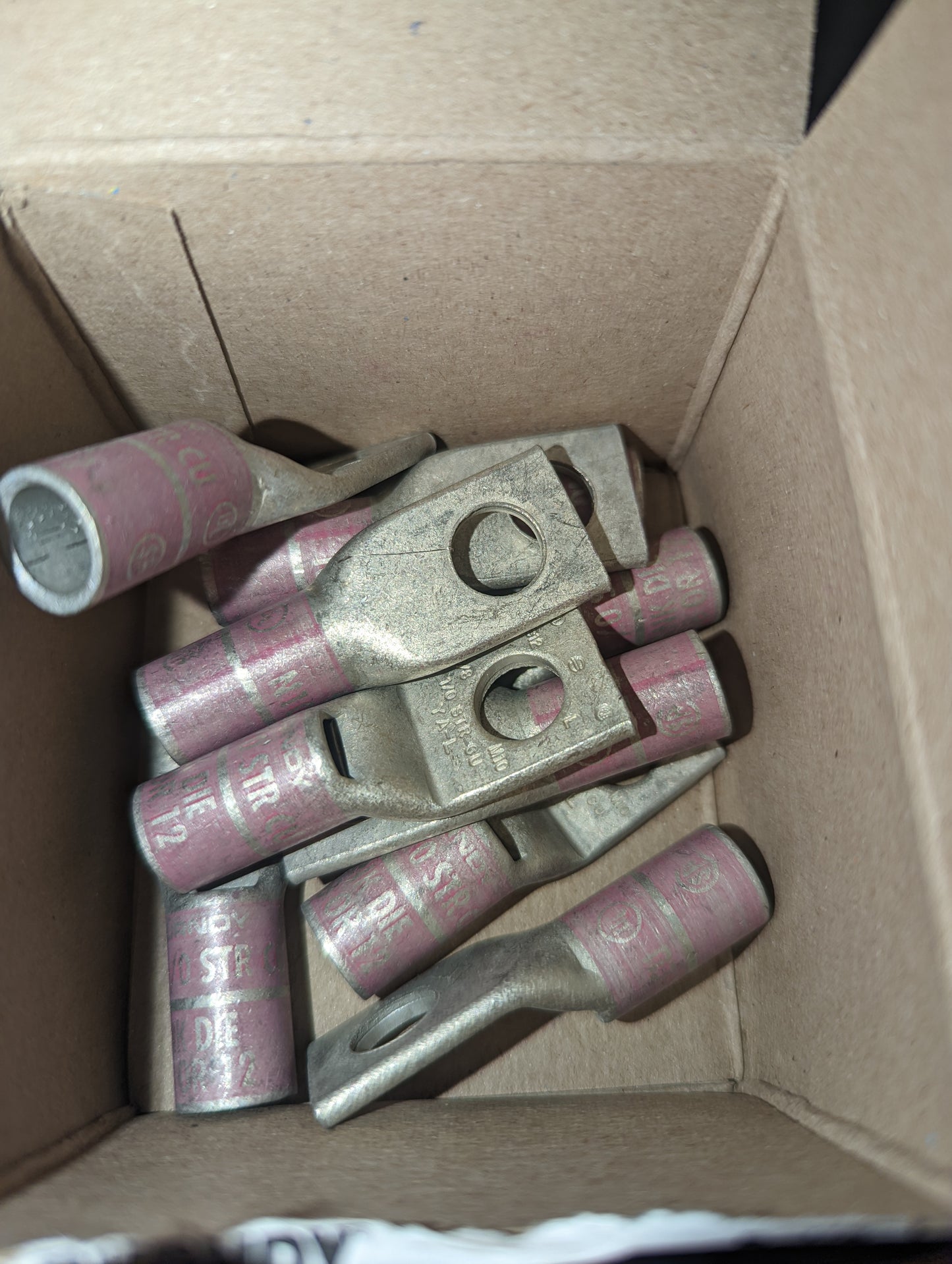 Burndy YA25L4BOX Copper Compression Lug