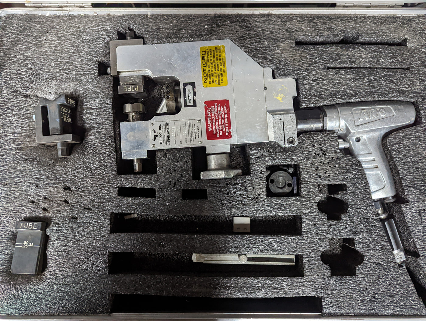 Tri-Tool 204B Bevel Master Portable Pneumatic Lathe System  -  Used
