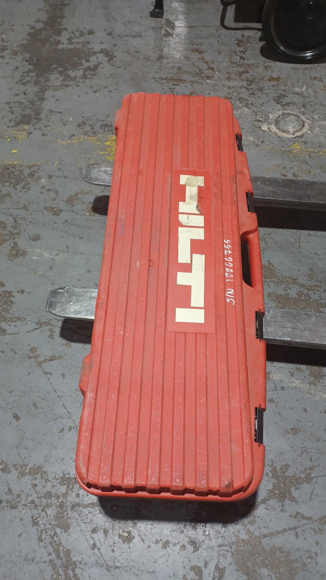 Hilti DX-860-ENP-L Fully Automatic Powder-Actuated Decking Tool - Used
